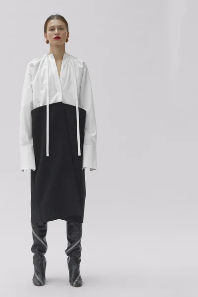 Look 15